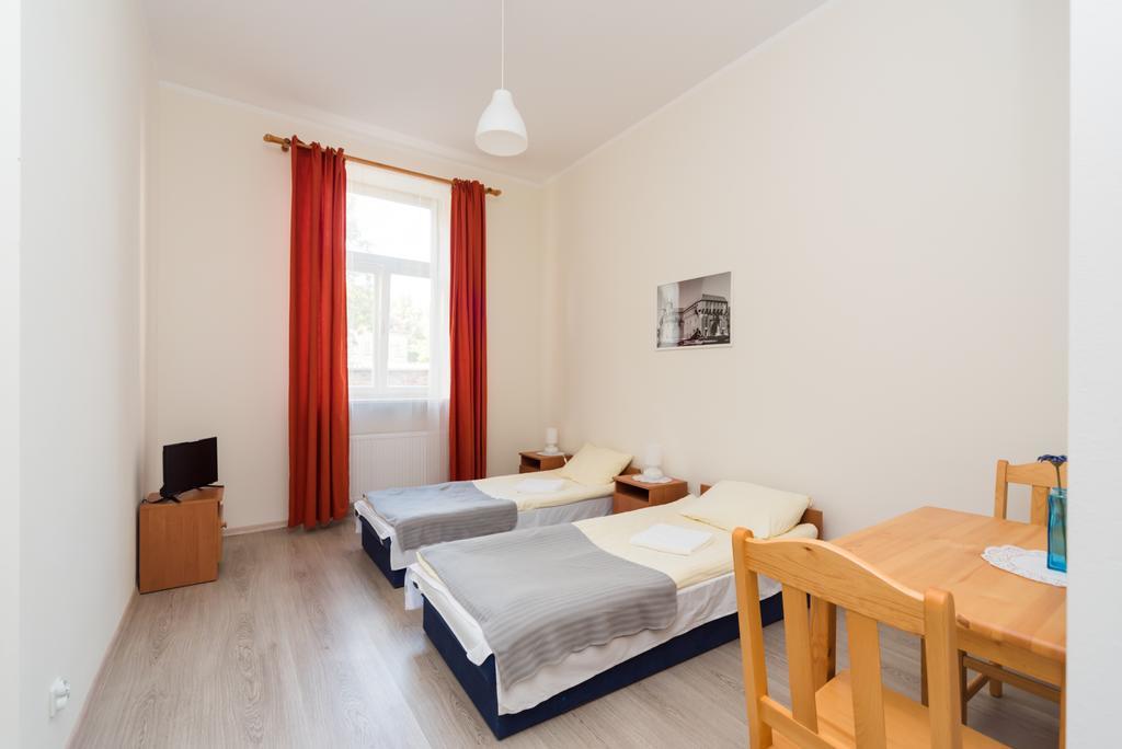 Aparthotel Abba Краков Экстерьер фото