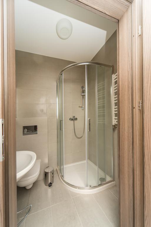 Aparthotel Abba Краков Экстерьер фото