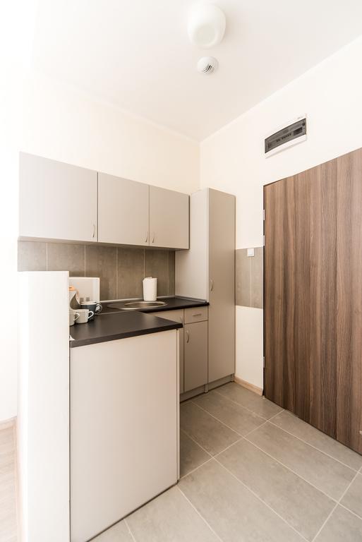 Aparthotel Abba Краков Экстерьер фото